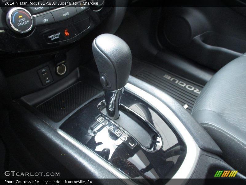 Super Black / Charcoal 2014 Nissan Rogue SL AWD