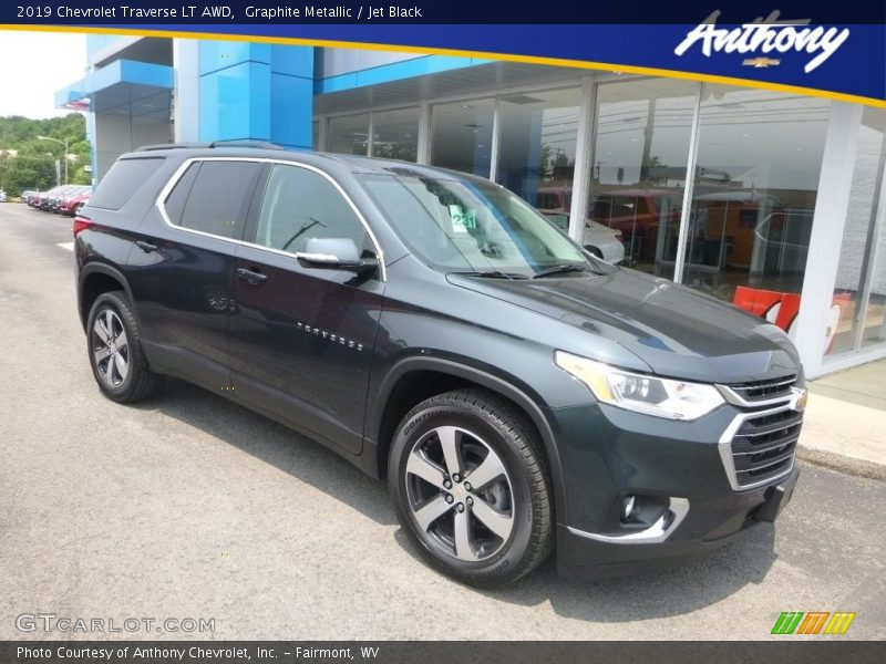 Graphite Metallic / Jet Black 2019 Chevrolet Traverse LT AWD
