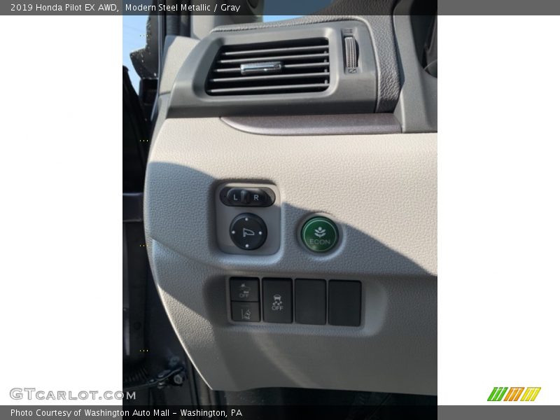Modern Steel Metallic / Gray 2019 Honda Pilot EX AWD