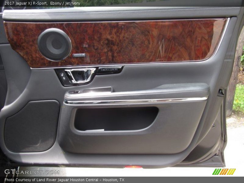 Door Panel of 2017 XJ R-Sport