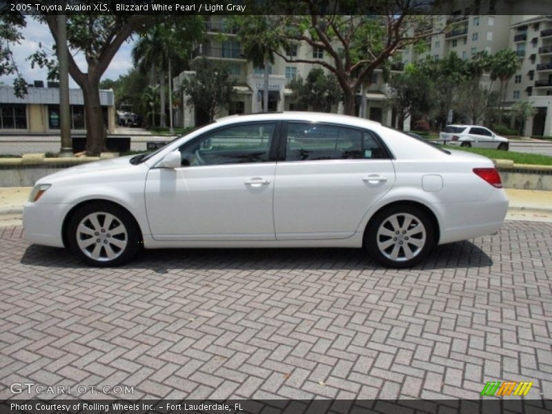 Blizzard White Pearl / Light Gray 2005 Toyota Avalon XLS