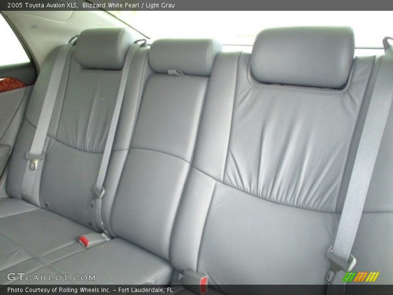 Blizzard White Pearl / Light Gray 2005 Toyota Avalon XLS