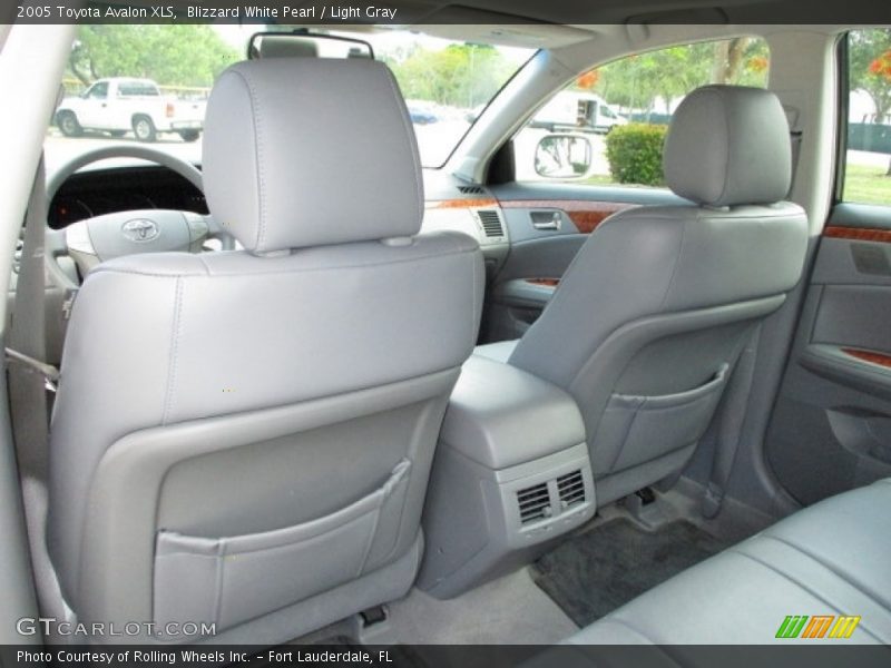 Blizzard White Pearl / Light Gray 2005 Toyota Avalon XLS