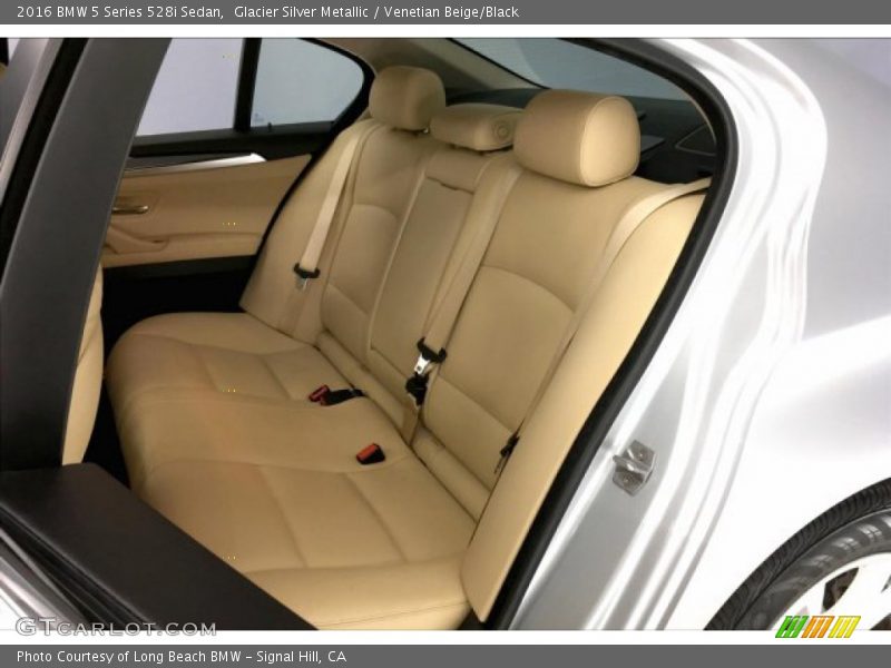 Glacier Silver Metallic / Venetian Beige/Black 2016 BMW 5 Series 528i Sedan