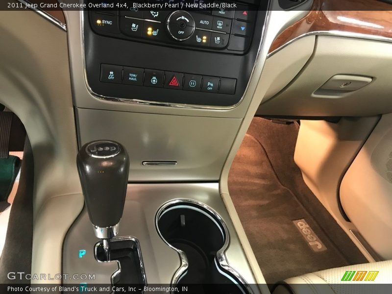 Blackberry Pearl / New Saddle/Black 2011 Jeep Grand Cherokee Overland 4x4