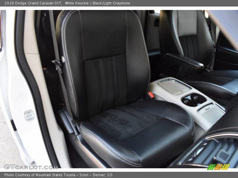White Knuckle / Black/Light Graystone 2018 Dodge Grand Caravan SXT