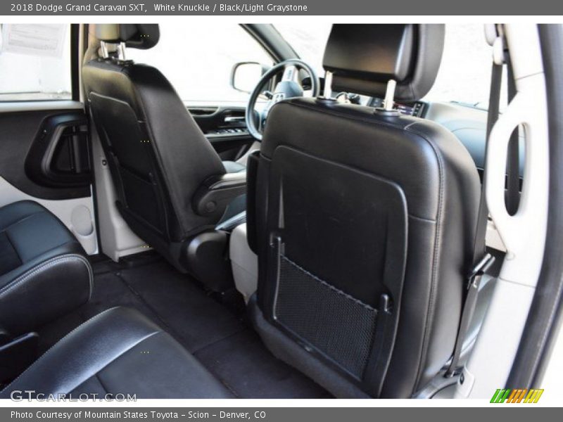 White Knuckle / Black/Light Graystone 2018 Dodge Grand Caravan SXT