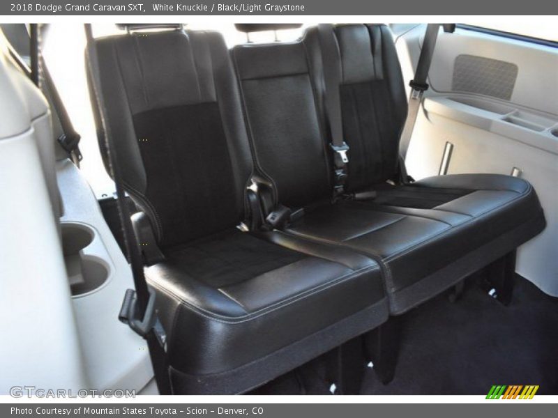 White Knuckle / Black/Light Graystone 2018 Dodge Grand Caravan SXT