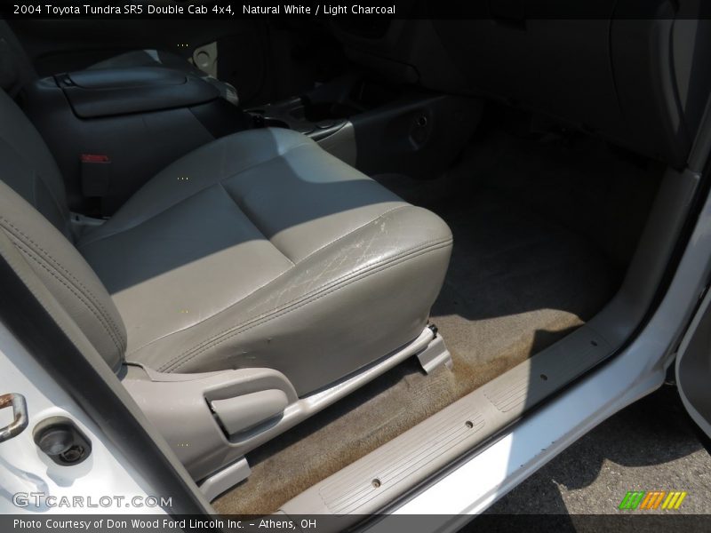 Natural White / Light Charcoal 2004 Toyota Tundra SR5 Double Cab 4x4