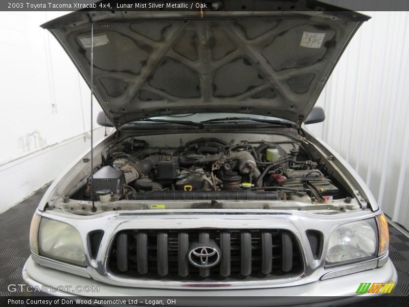 Lunar Mist Silver Metallic / Oak 2003 Toyota Tacoma Xtracab 4x4