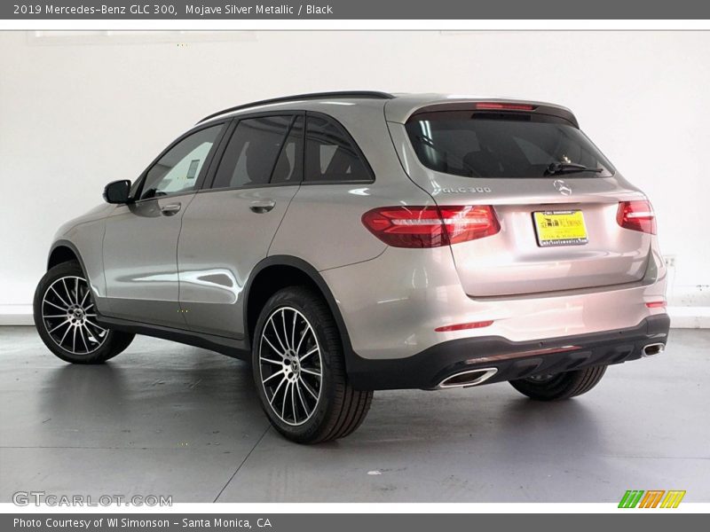 Mojave Silver Metallic / Black 2019 Mercedes-Benz GLC 300