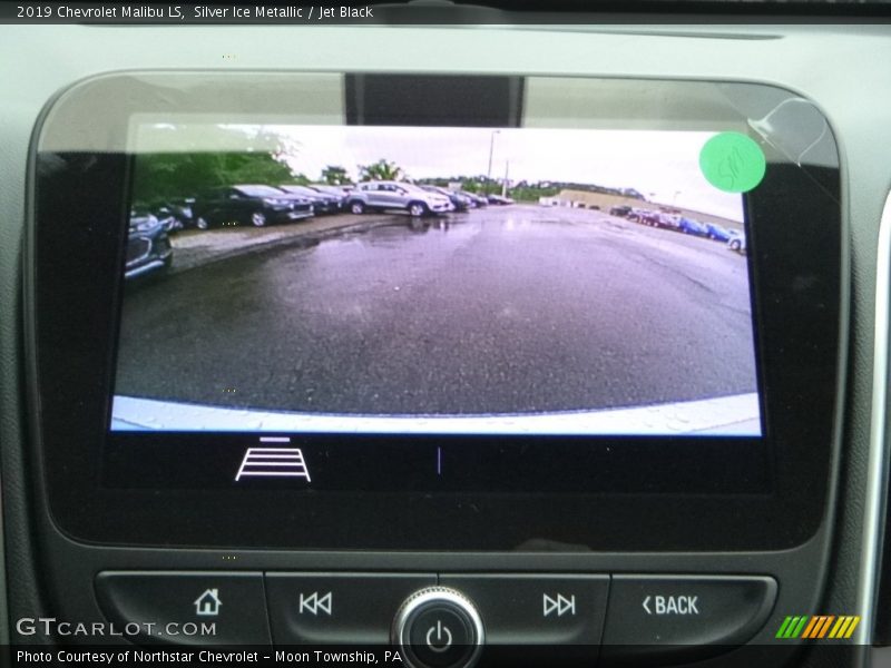 Silver Ice Metallic / Jet Black 2019 Chevrolet Malibu LS