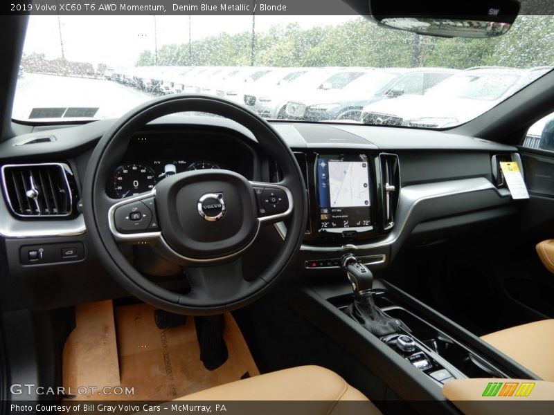  2019 XC60 T6 AWD Momentum Blonde Interior