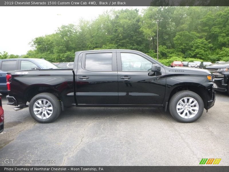 Black / Jet Black 2019 Chevrolet Silverado 1500 Custom Crew Cab 4WD