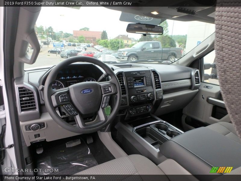 Oxford White / Earth Gray 2019 Ford F350 Super Duty Lariat Crew Cab