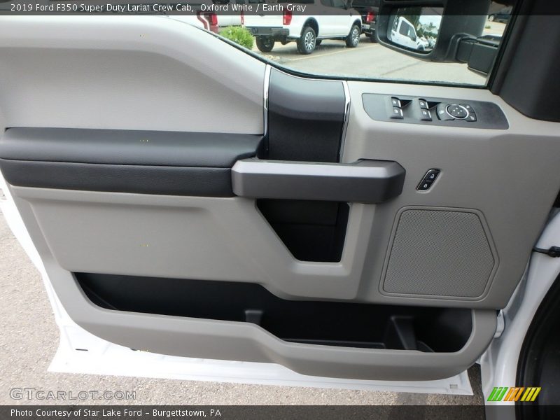 Oxford White / Earth Gray 2019 Ford F350 Super Duty Lariat Crew Cab