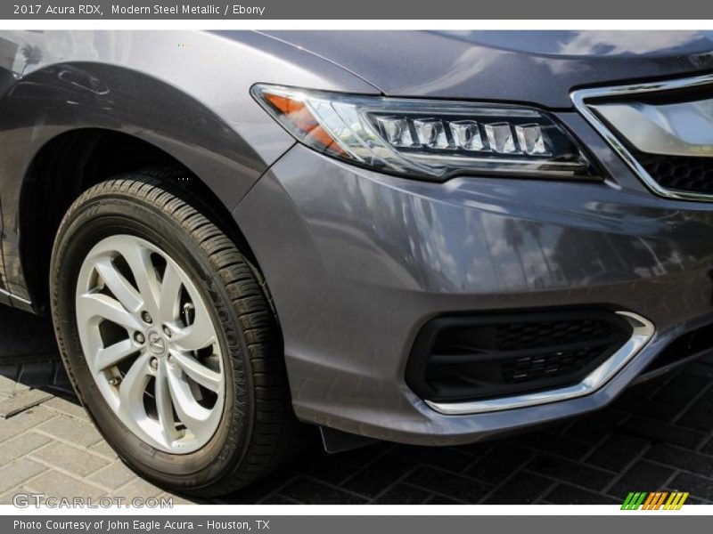 Modern Steel Metallic / Ebony 2017 Acura RDX