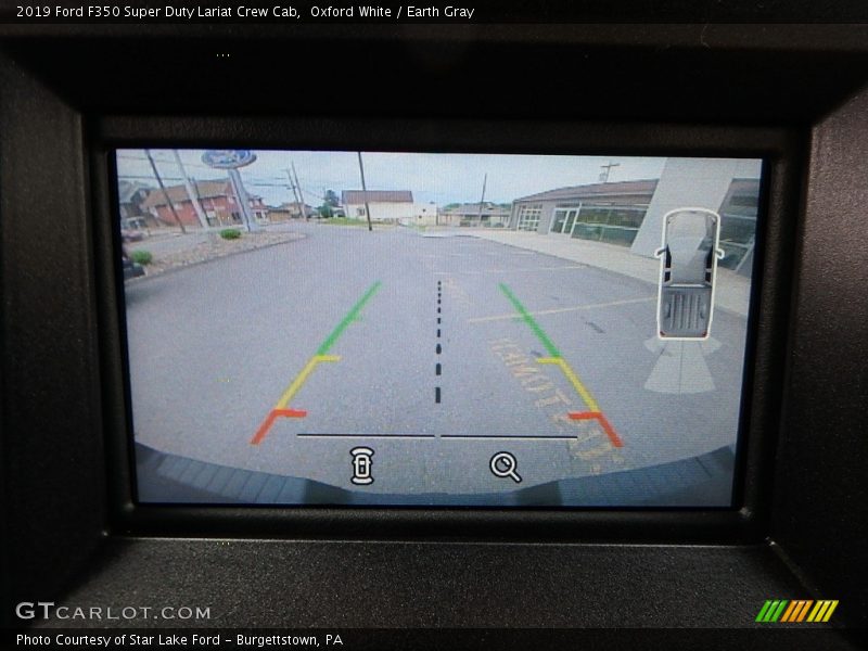 Oxford White / Earth Gray 2019 Ford F350 Super Duty Lariat Crew Cab
