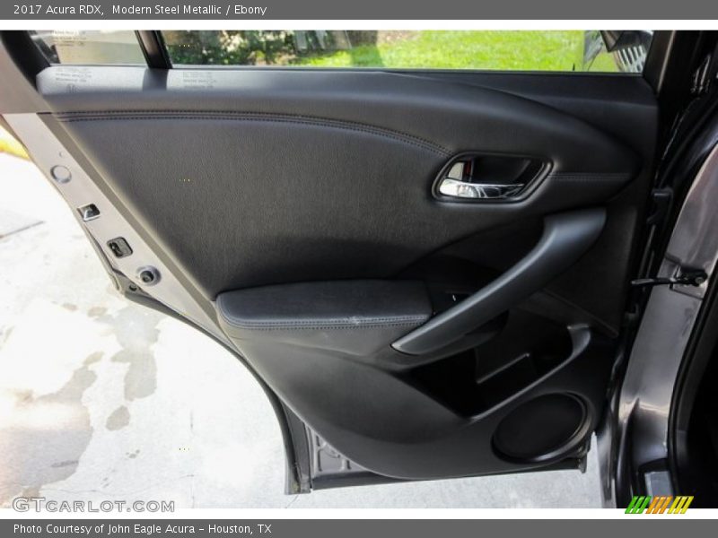 Modern Steel Metallic / Ebony 2017 Acura RDX