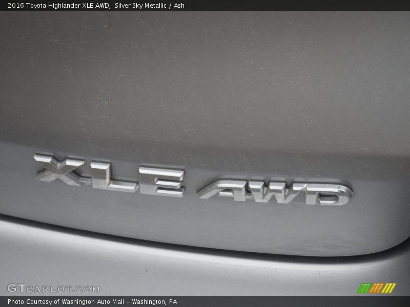 Silver Sky Metallic / Ash 2016 Toyota Highlander XLE AWD