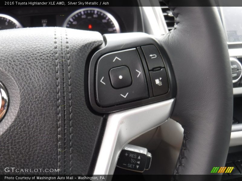 Silver Sky Metallic / Ash 2016 Toyota Highlander XLE AWD