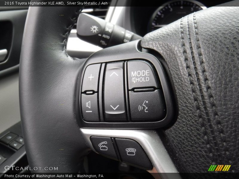 Silver Sky Metallic / Ash 2016 Toyota Highlander XLE AWD
