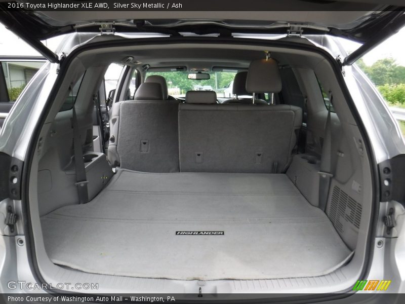 Silver Sky Metallic / Ash 2016 Toyota Highlander XLE AWD