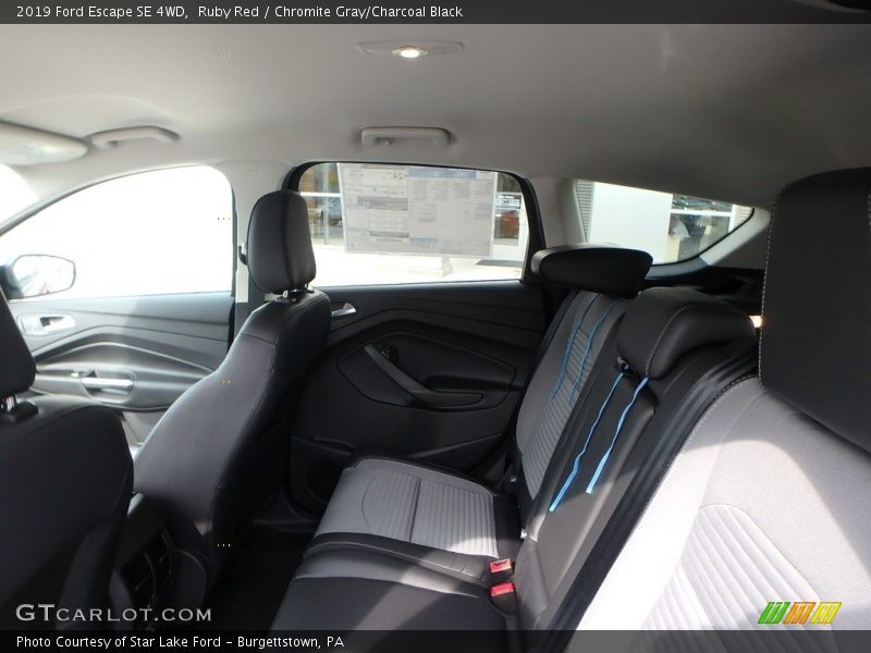 Ruby Red / Chromite Gray/Charcoal Black 2019 Ford Escape SE 4WD