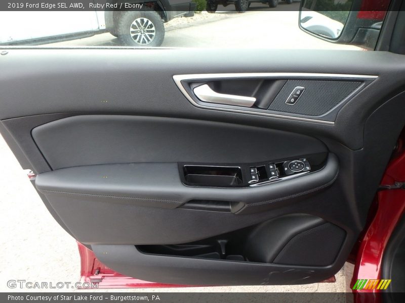 Door Panel of 2019 Edge SEL AWD