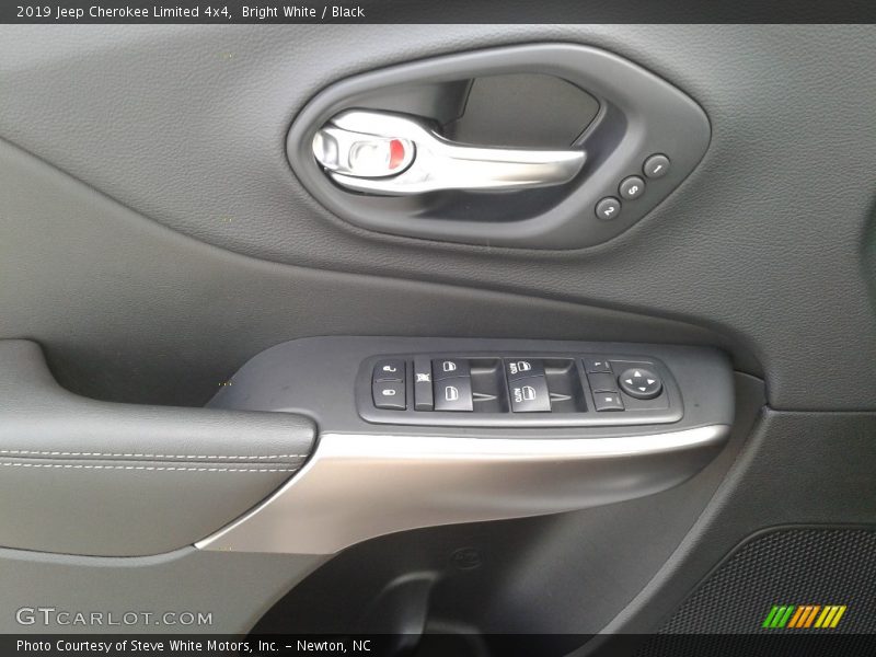 Bright White / Black 2019 Jeep Cherokee Limited 4x4