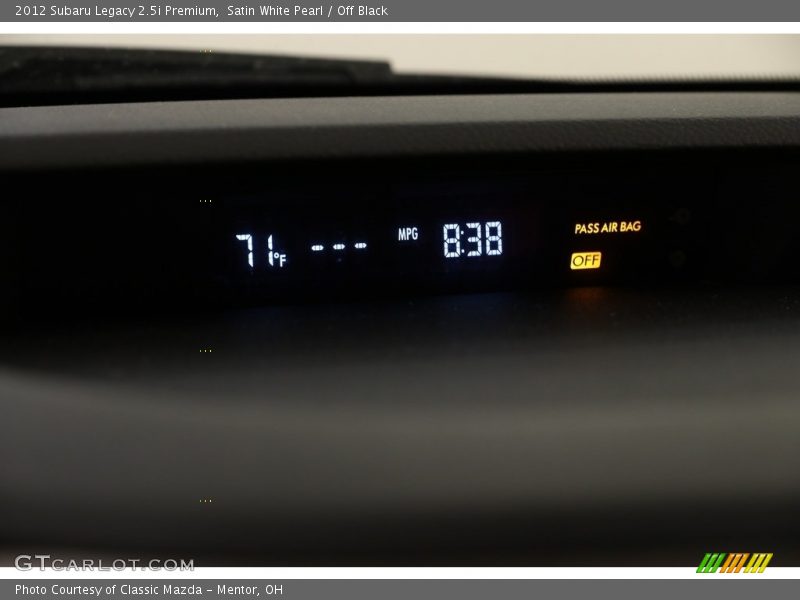 Satin White Pearl / Off Black 2012 Subaru Legacy 2.5i Premium