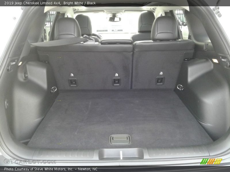 Bright White / Black 2019 Jeep Cherokee Limited 4x4