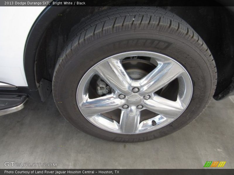 Bright White / Black 2013 Dodge Durango SXT