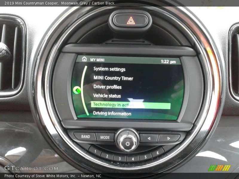 Controls of 2019 Countryman Cooper