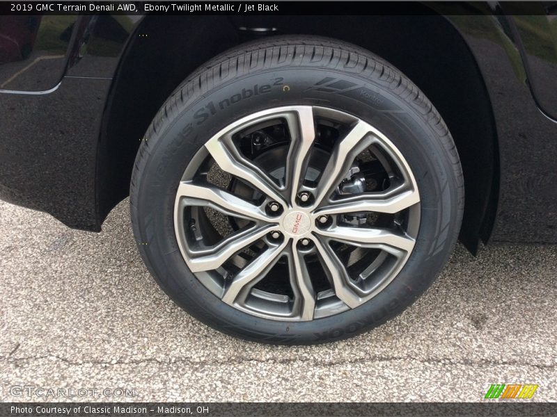  2019 Terrain Denali AWD Wheel