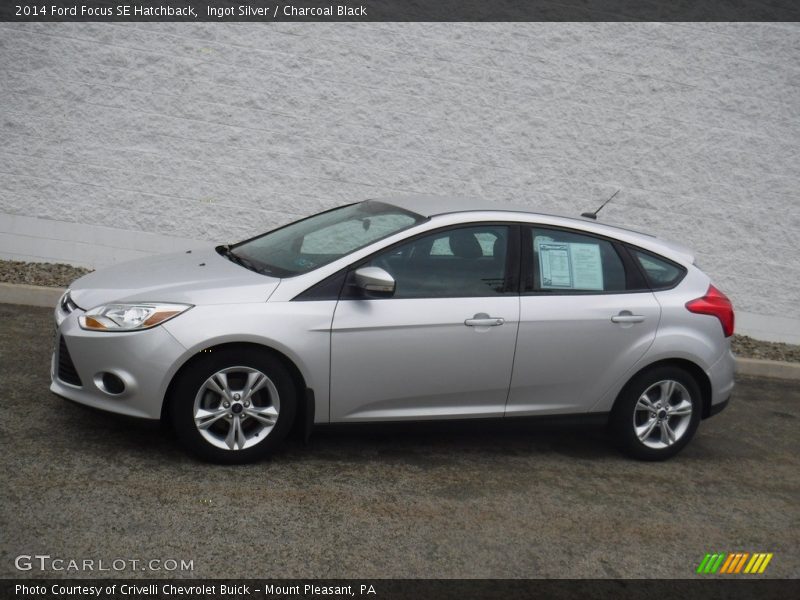 Ingot Silver / Charcoal Black 2014 Ford Focus SE Hatchback