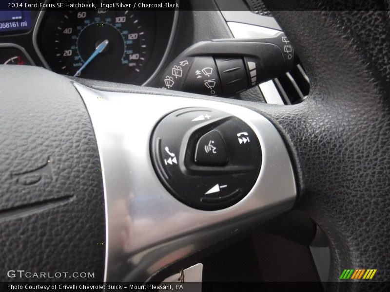Ingot Silver / Charcoal Black 2014 Ford Focus SE Hatchback