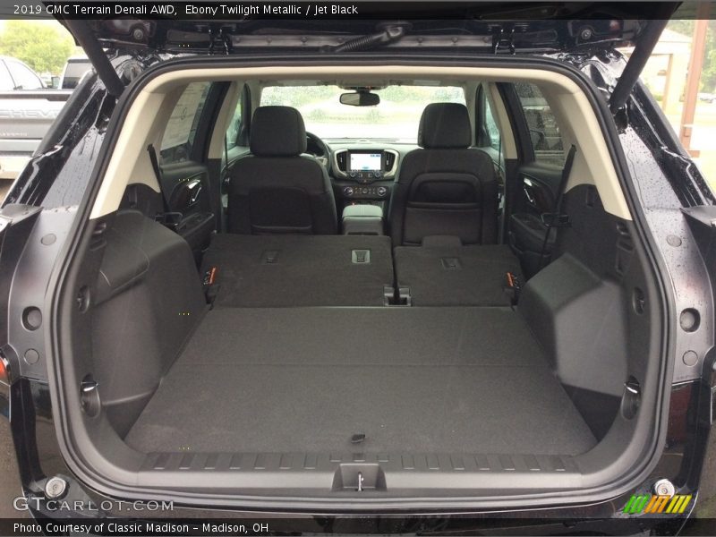  2019 Terrain Denali AWD Trunk