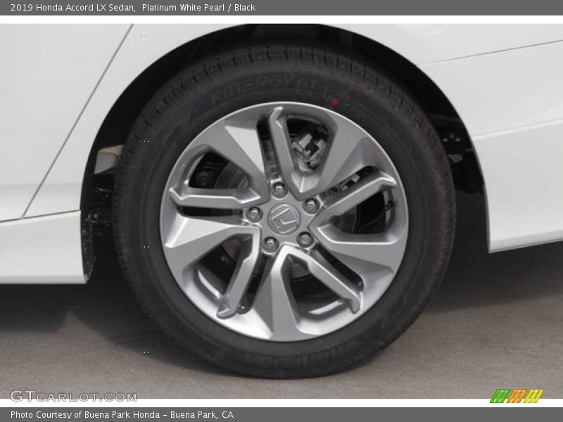 Platinum White Pearl / Black 2019 Honda Accord LX Sedan