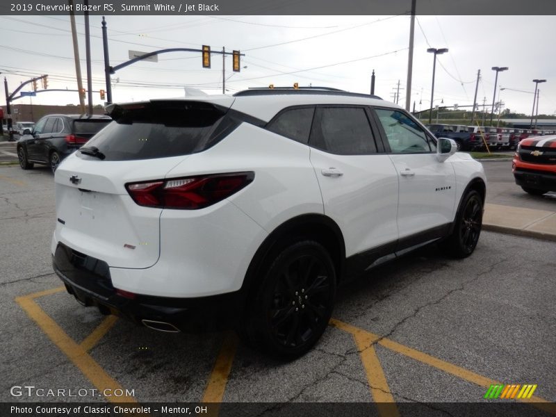 Summit White / Jet Black 2019 Chevrolet Blazer RS