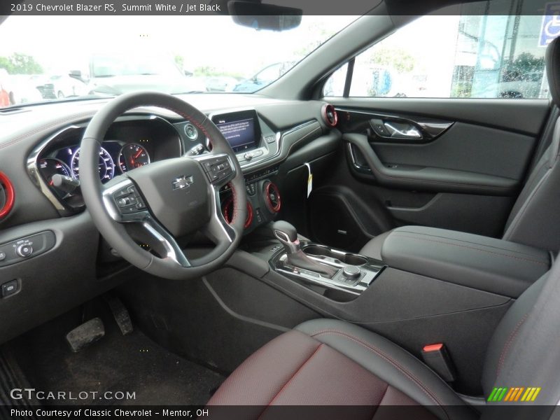 Summit White / Jet Black 2019 Chevrolet Blazer RS