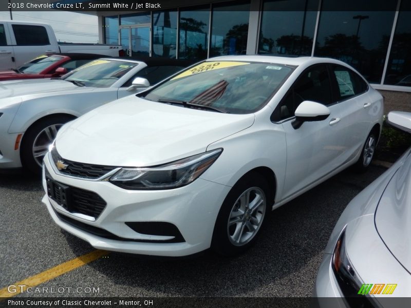 Summit White / Jet Black 2018 Chevrolet Cruze LT