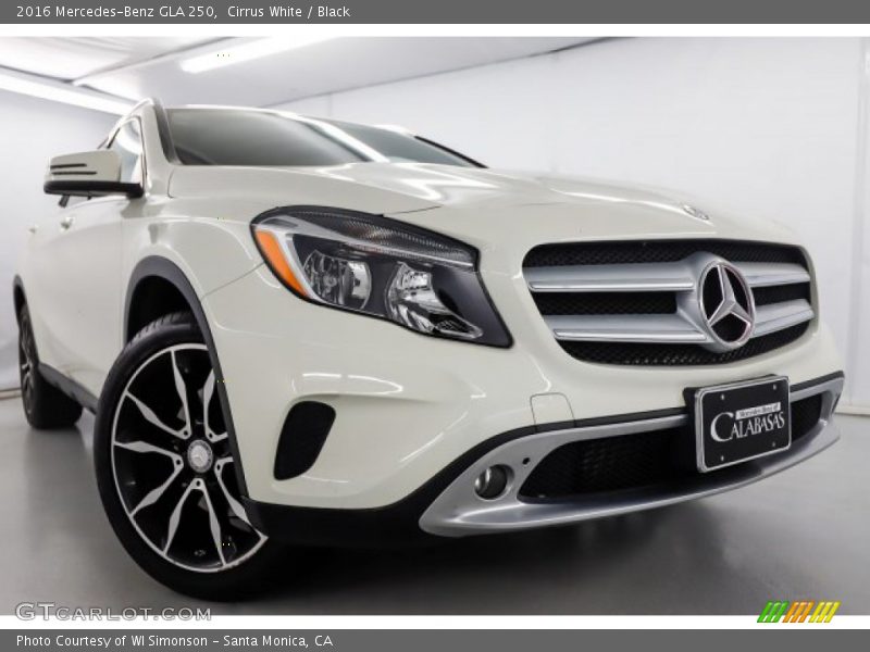 Cirrus White / Black 2016 Mercedes-Benz GLA 250
