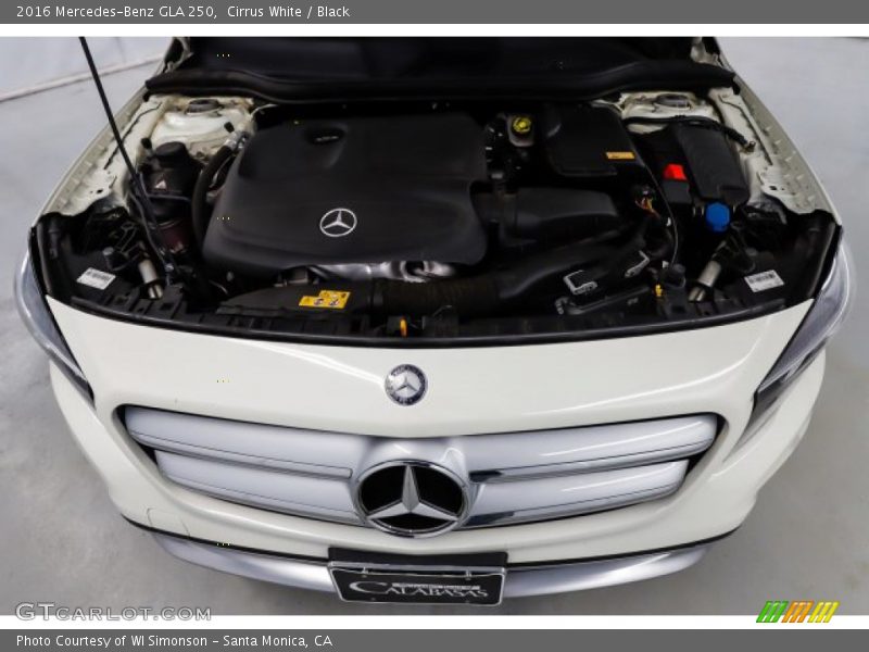 Cirrus White / Black 2016 Mercedes-Benz GLA 250