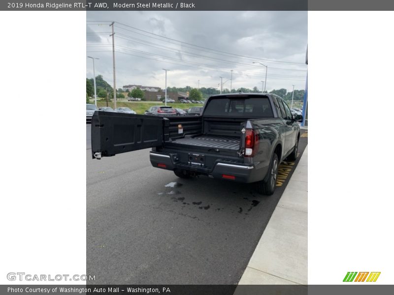 Modern Steel Metallic / Black 2019 Honda Ridgeline RTL-T AWD