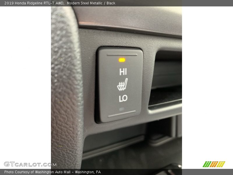 Modern Steel Metallic / Black 2019 Honda Ridgeline RTL-T AWD