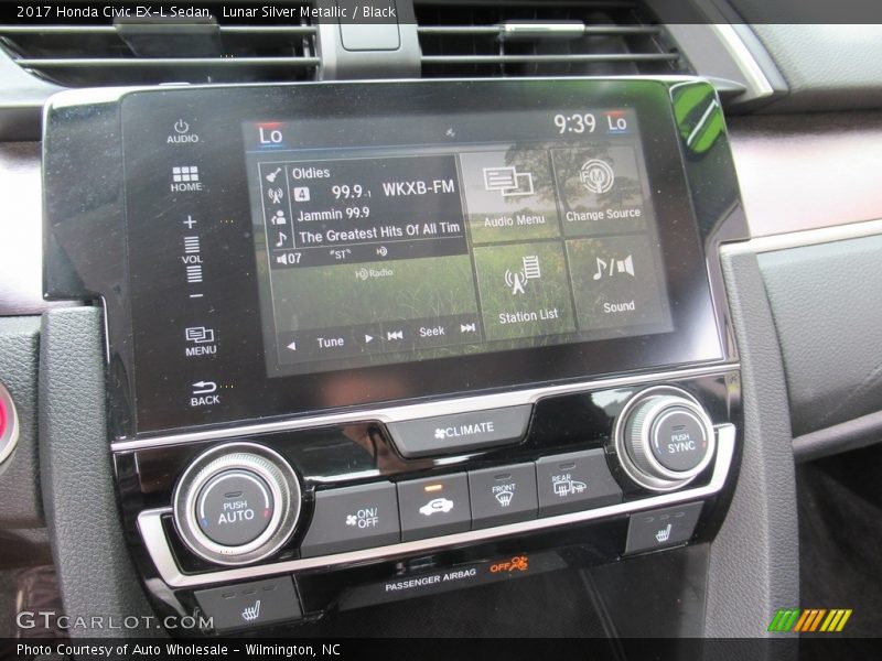 Lunar Silver Metallic / Black 2017 Honda Civic EX-L Sedan