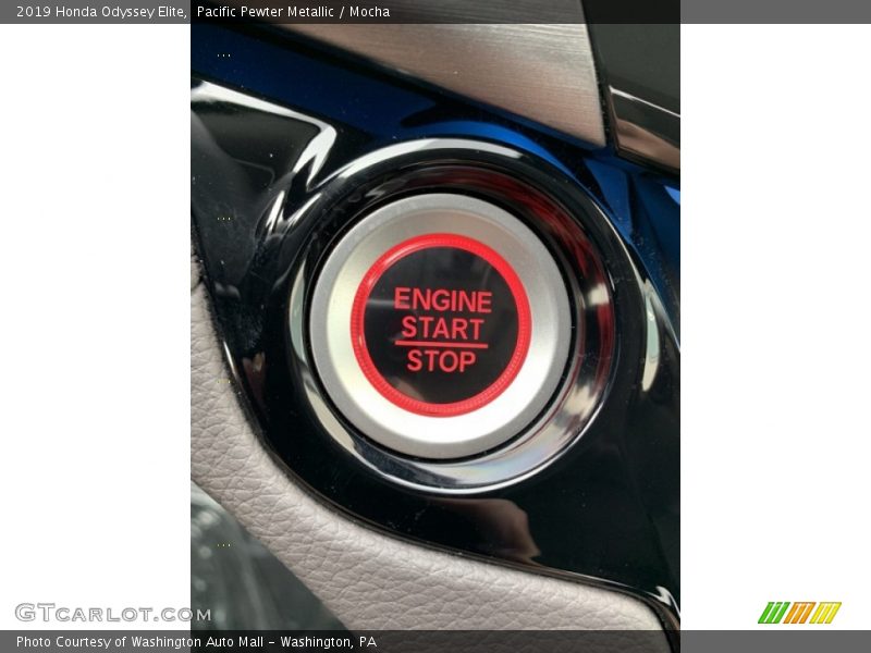 Pacific Pewter Metallic / Mocha 2019 Honda Odyssey Elite