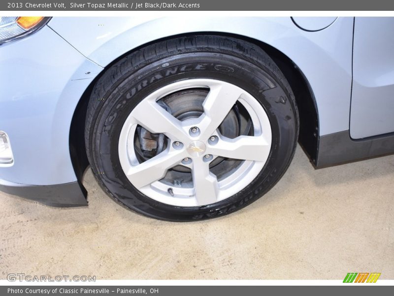 Silver Topaz Metallic / Jet Black/Dark Accents 2013 Chevrolet Volt