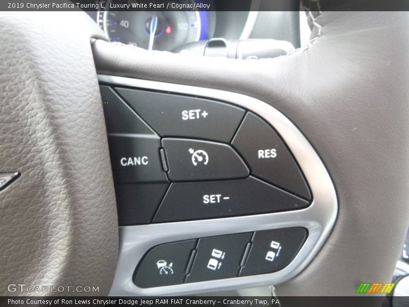 Luxury White Pearl / Cognac/Alloy 2019 Chrysler Pacifica Touring L